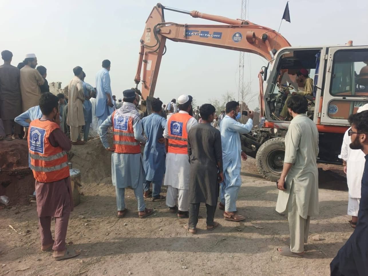 Alkhidmat Volunteers, Ambulances Rescue Bannu Incident Victims